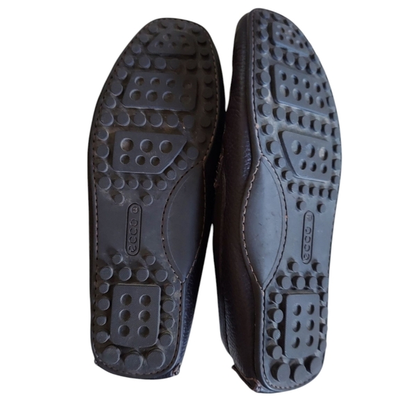 Ecco Brown Pebbled Leather Loafer - Picture 7 of 10